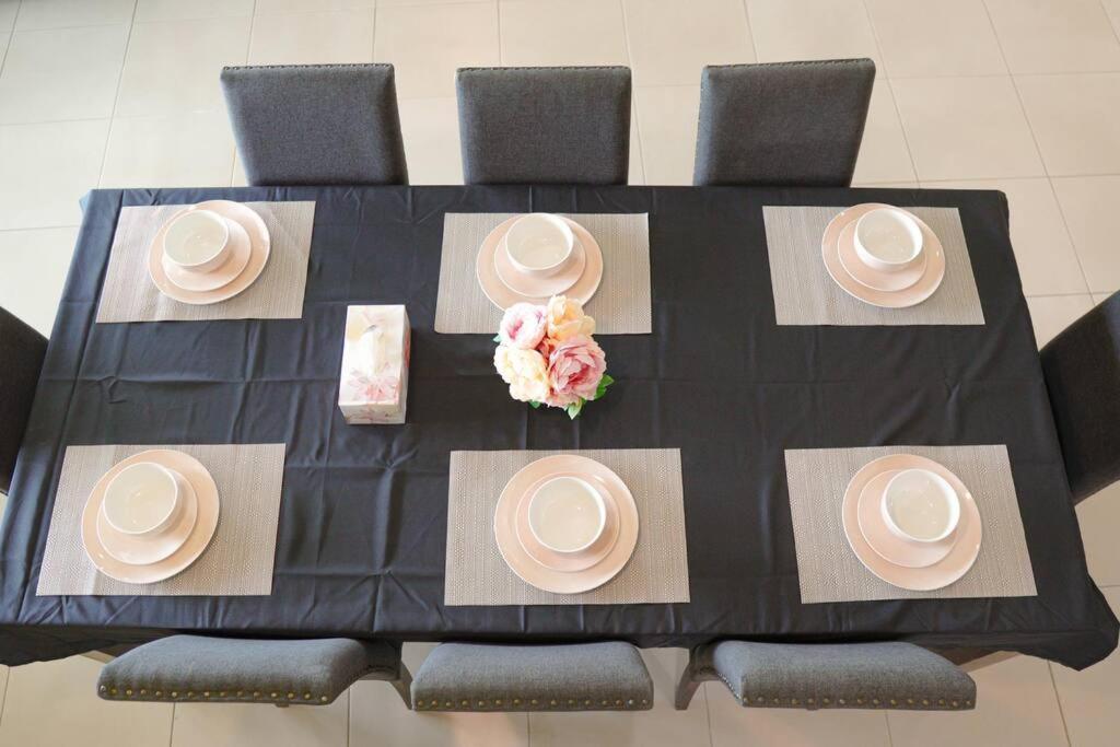 End Breeze- 3 Bedroom Luxury * Darwin